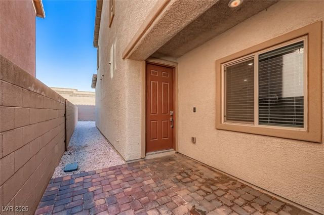 454 Lost Horizon Avenue, Henderson, NV 89002