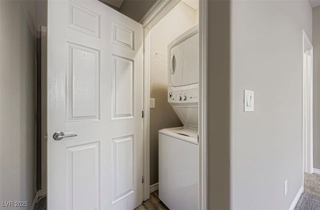 454 Lost Horizon Avenue, Henderson, NV 89002