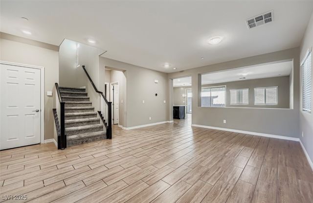 454 Lost Horizon Avenue, Henderson, NV 89002