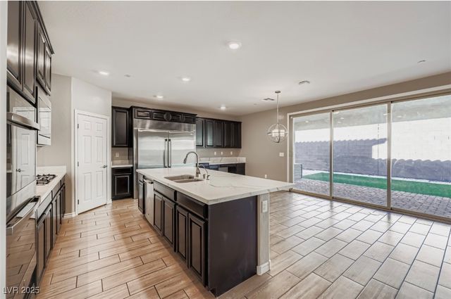 454 Lost Horizon Avenue, Henderson, NV 89002