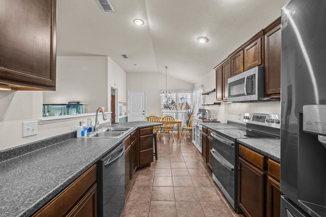 7022 94th Street, Lubbock, TX 79424