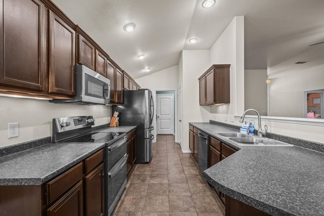 7022 94th Street, Lubbock, TX 79424