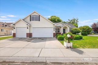 1075 Sawtooth Blvd, Twin Falls, ID 83301