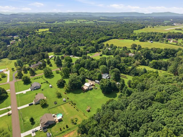 188 County Road 577, Englewood, TN 37329