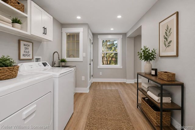 23377 Carlisle Avenue, Hazel Park, MI 48030