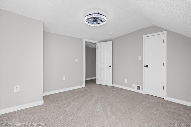 23377 Carlisle Avenue, Hazel Park, MI 48030