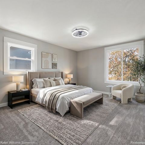 23377 Carlisle Avenue, Hazel Park, MI 48030