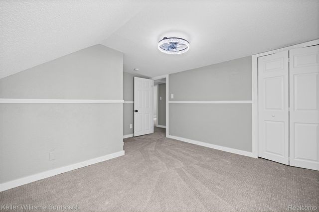 23377 Carlisle Avenue, Hazel Park, MI 48030