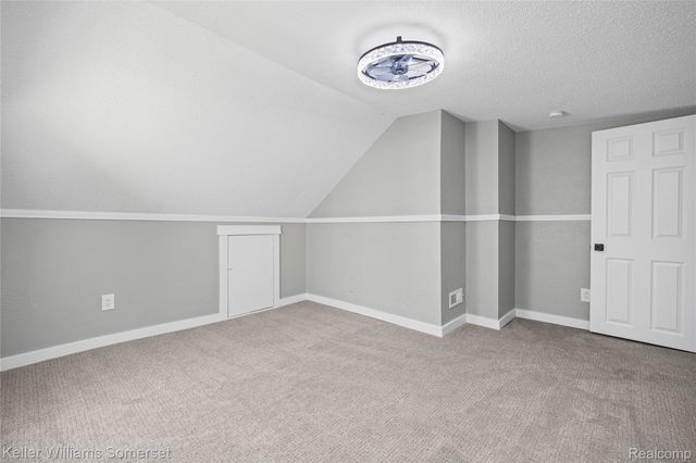 23377 Carlisle Avenue, Hazel Park, MI 48030