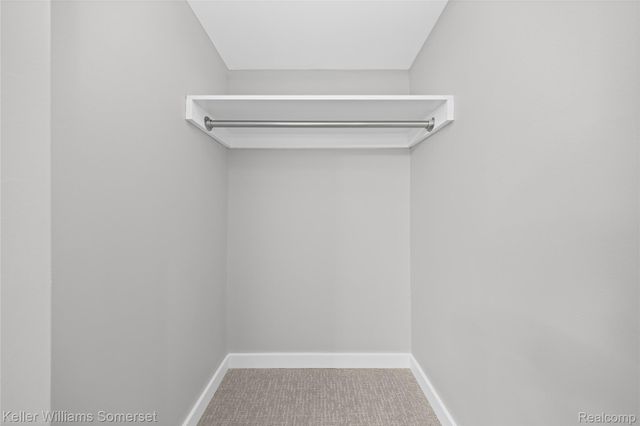 23377 Carlisle Avenue, Hazel Park, MI 48030