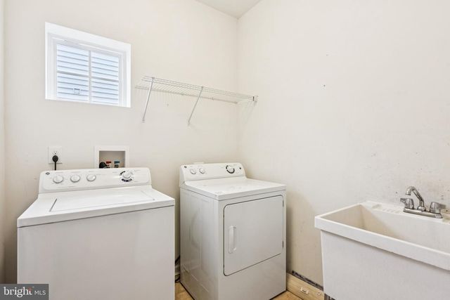 22 JOSIE LN, Atco, NJ 08004