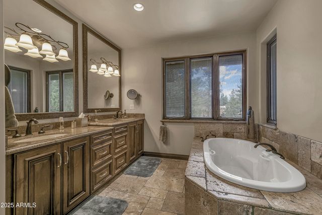 2736 Andrew Douglass --, Flagstaff, AZ 86005