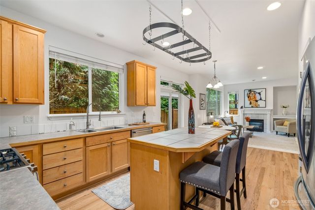 11558 179th Court NE, Redmond, WA 98052