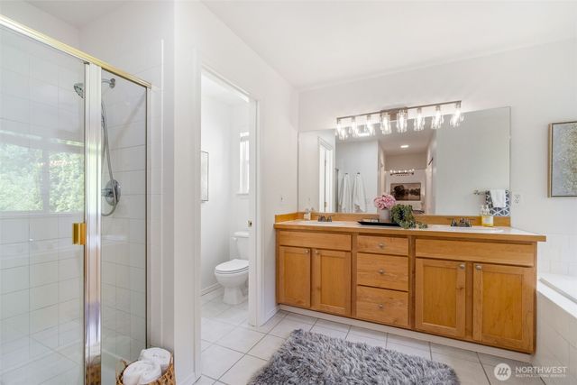 11558 179th Court NE, Redmond, WA 98052