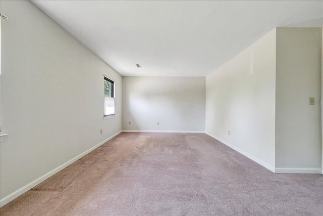7206 Red Cedar CIR, Roanoke, VA 24019