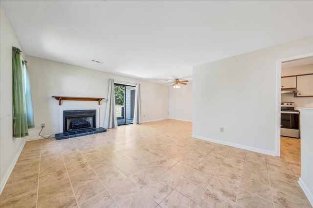 7206 Red Cedar CIR, Roanoke, VA 24019