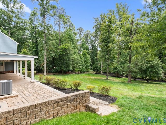 7711 Kenmore Cir, Richmond, VA 23225