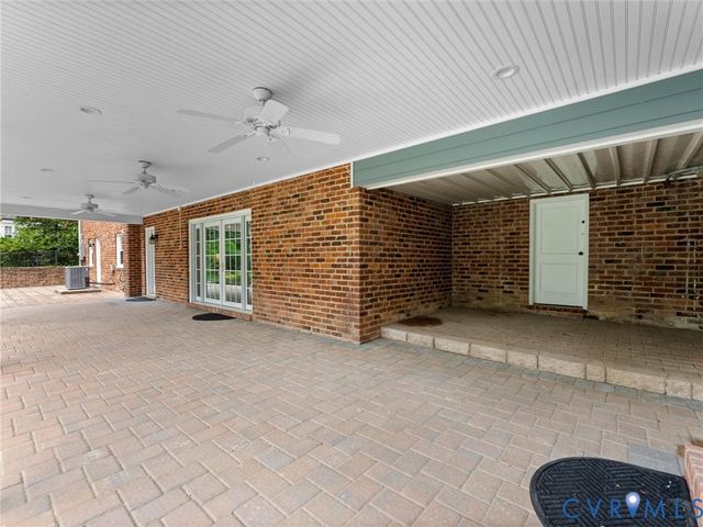 7711 Kenmore Cir, Richmond, VA 23225