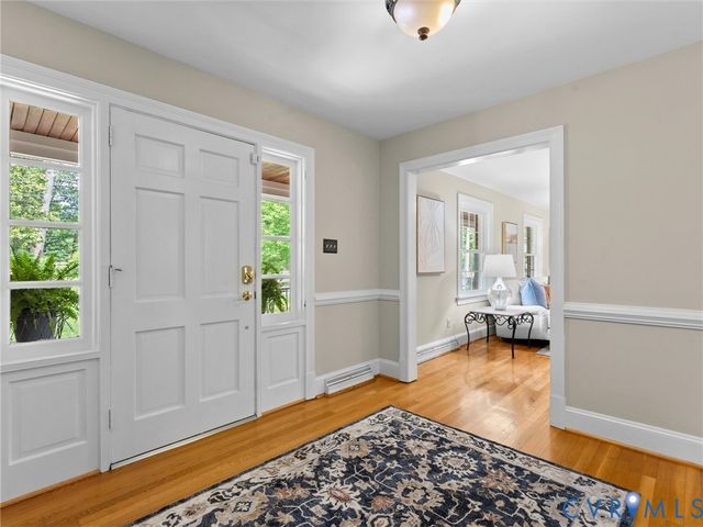 7711 Kenmore Cir, Richmond, VA 23225