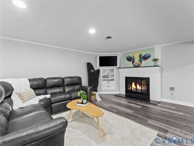 7711 Kenmore Cir, Richmond, VA 23225