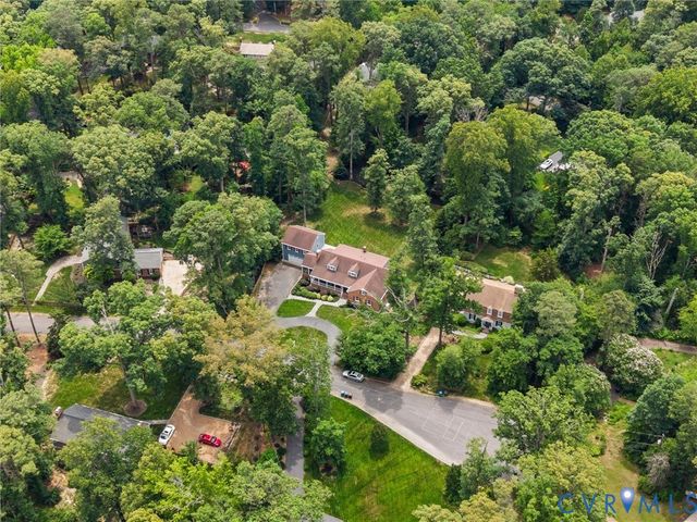 7711 Kenmore Cir, Richmond, VA 23225