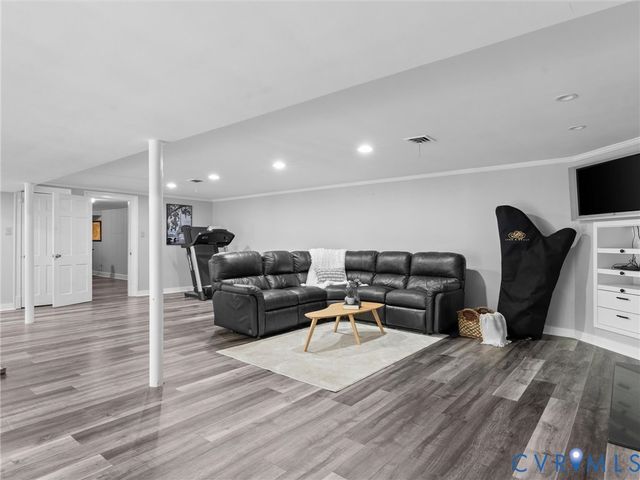 7711 Kenmore Cir, Richmond, VA 23225