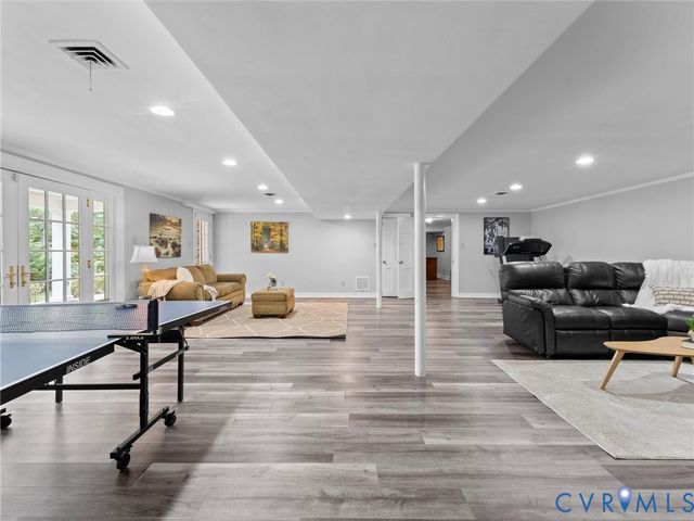 7711 Kenmore Cir, Richmond, VA 23225