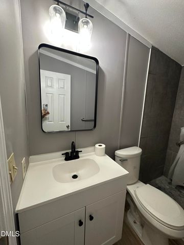 809 Club Pond Road, Henderson, NC 27537