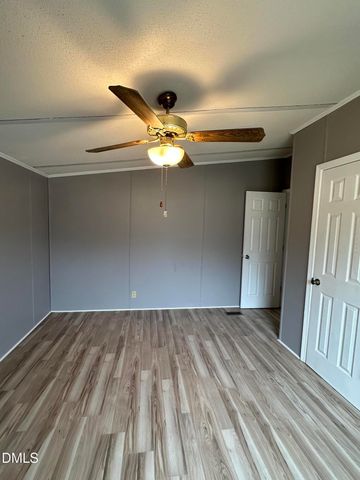 809 Club Pond Road, Henderson, NC 27537