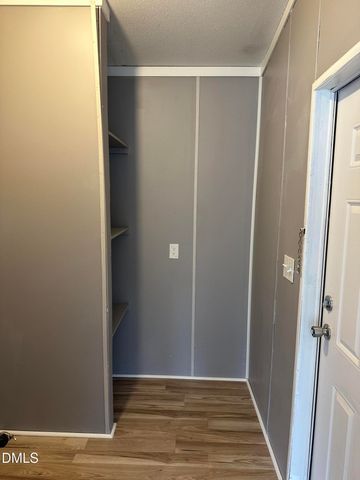 809 Club Pond Road, Henderson, NC 27537