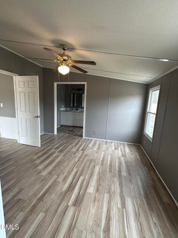 809 Club Pond Road, Henderson, NC 27537