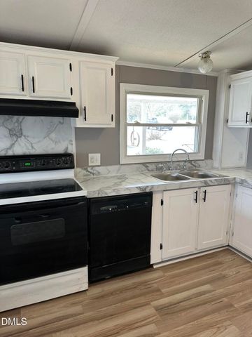 809 Club Pond Road, Henderson, NC 27537