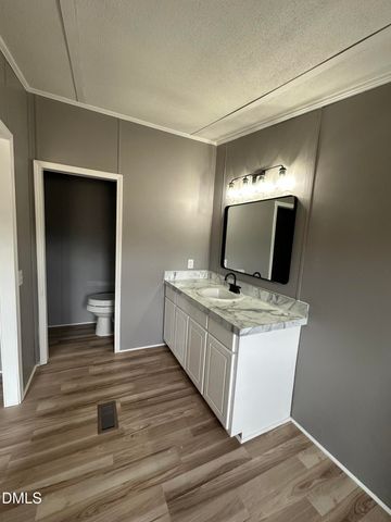 809 Club Pond Road, Henderson, NC 27537