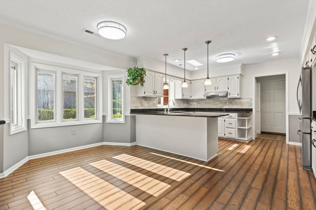 8207 Timber Ridge Rd., Conway, SC 29526