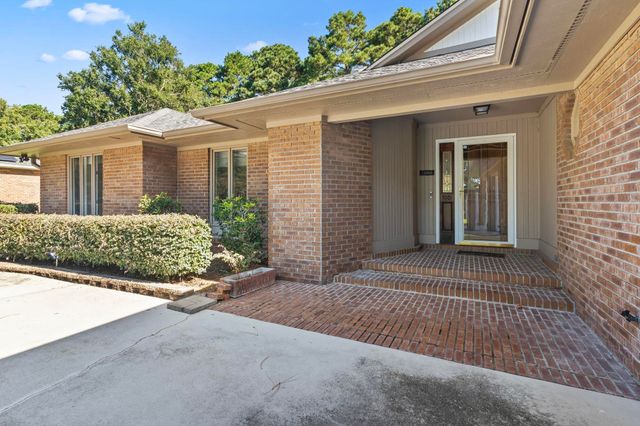 8207 Timber Ridge Rd., Conway, SC 29526