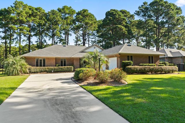 8207 Timber Ridge Rd., Conway, SC 29526