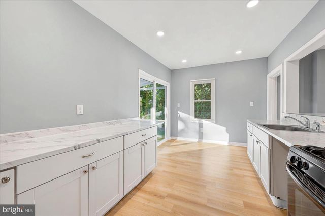 732 BUCK LN, Haverford, PA 19041