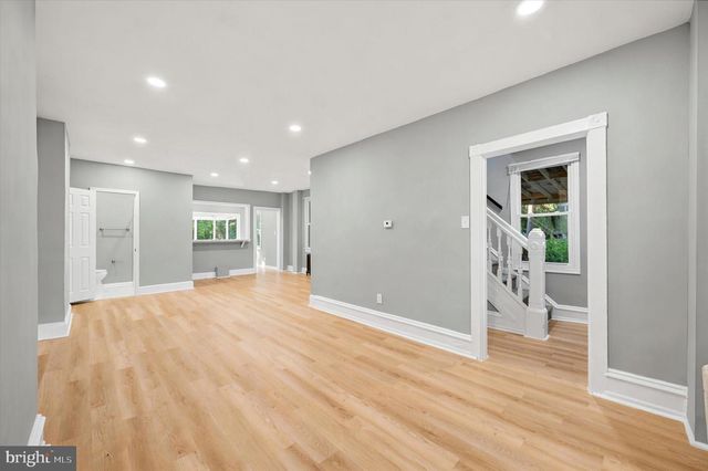 732 BUCK LN, Haverford, PA 19041
