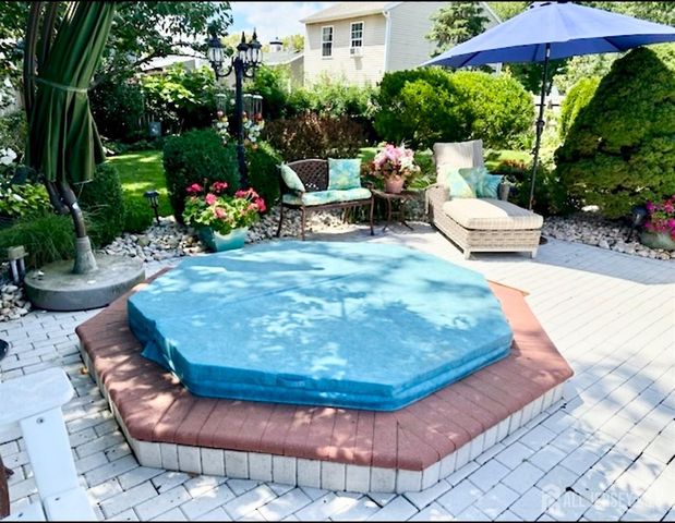 902 10th Street, Keyport, NJ 07735