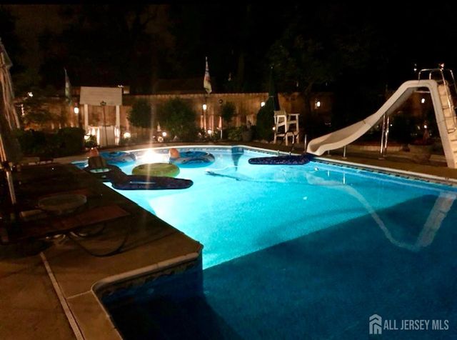 902 10th Street, Keyport, NJ 07735