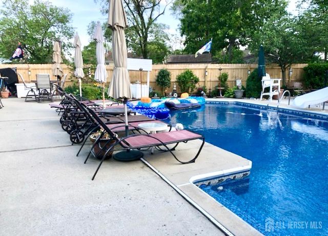 902 10th Street, Keyport, NJ 07735