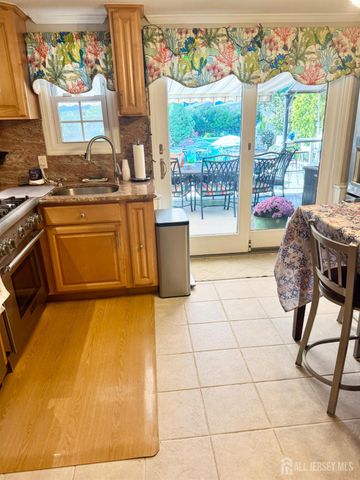 902 10th Street, Keyport, NJ 07735