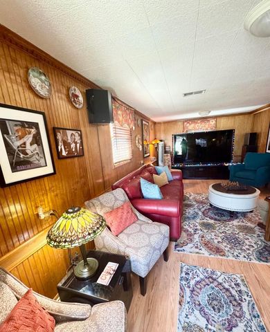 902 10th Street, Keyport, NJ 07735