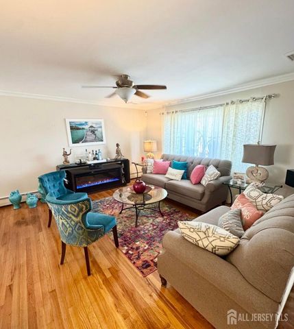 902 10th Street, Keyport, NJ 07735