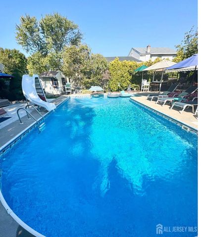 902 10th Street, Keyport, NJ 07735