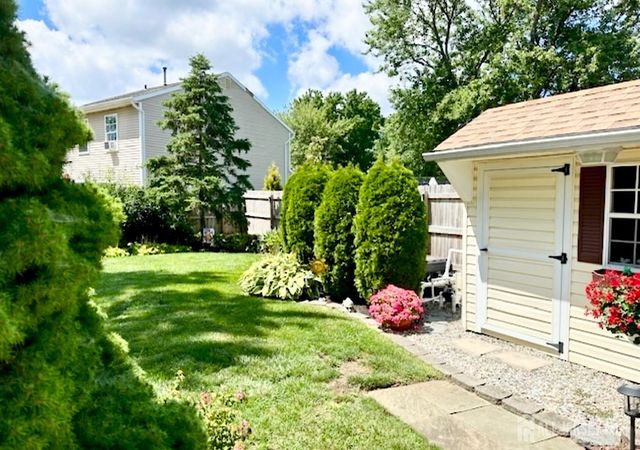 902 10th Street, Keyport, NJ 07735