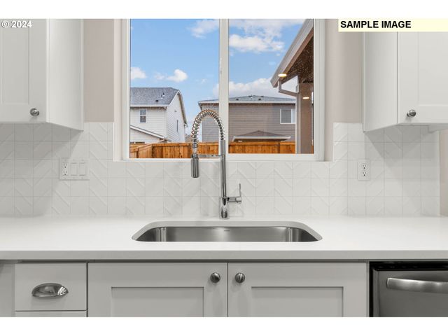 2727 S Ivy St LOT 829, Cornelius, OR 97113