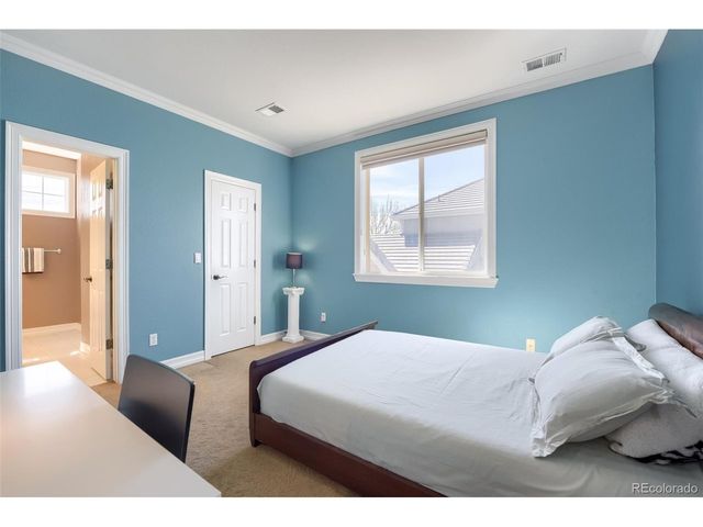 9969 Longview Dr, Lone Tree, CO 80124