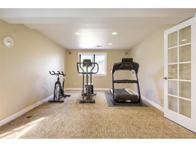 9969 Longview Dr, Lone Tree, CO 80124