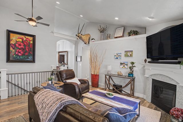 1017 E 450 S, Pleasant Grove, UT 84062